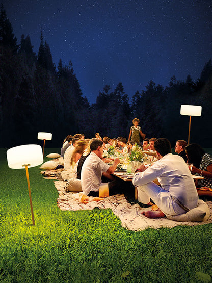 Thierry Le Swinger – Outdoor Light
