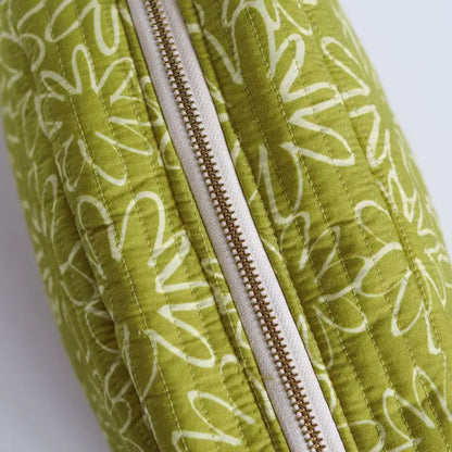 Field Seersucker Dopp Kit