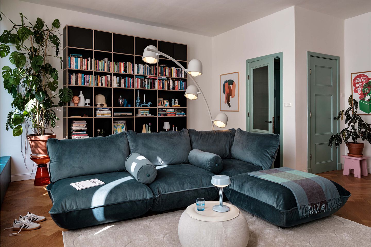Big Lebow Floor Lamp - Light Grey