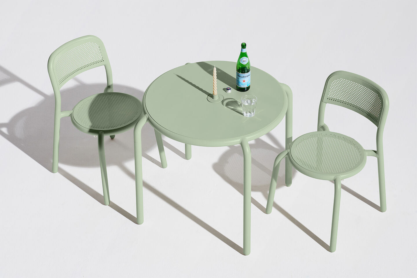 Toní Bistreau - Outdoor Table