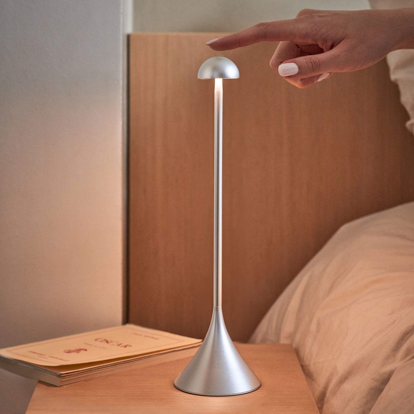 Steli Dome Lamp