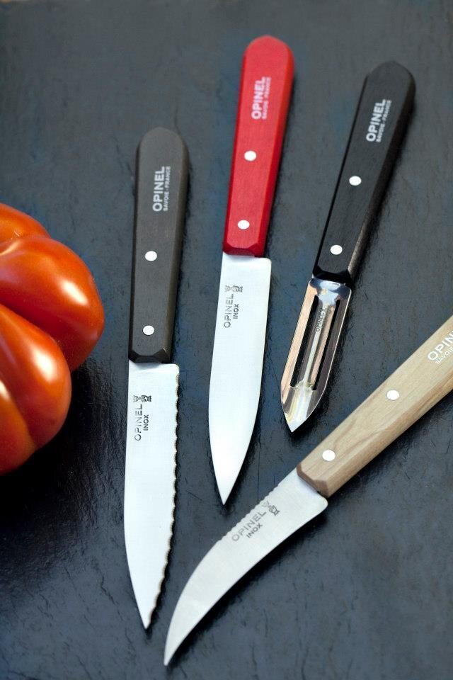Essential Knives Set